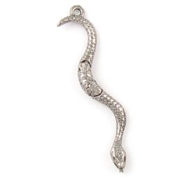 Moveable Snake Pendant (±10mm L x 51mm W x 4mm D;  Hole -1.5mm-;  3D)   *