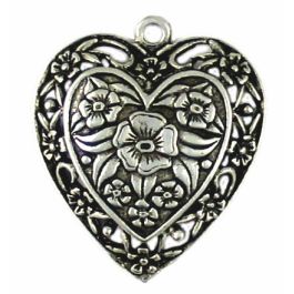 Decorative Heart Pendant with Flower Design (±5mm L x 34mm W x 29mm D;  Hole -3mm-;  3D)